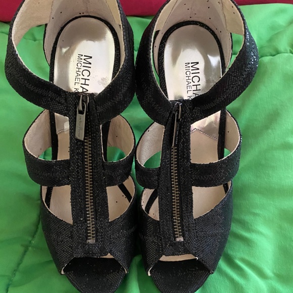 Michael Kors Berkeley Platform Black Glitter Heels - Picture 2 of 5